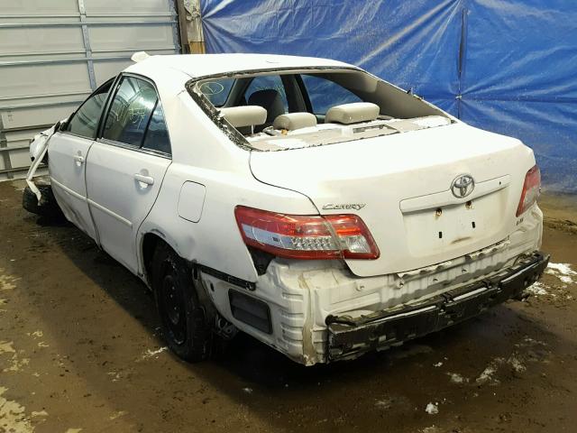 4T1BF3EK9AU534087 - 2010 TOYOTA CAMRY BASE WHITE photo 3