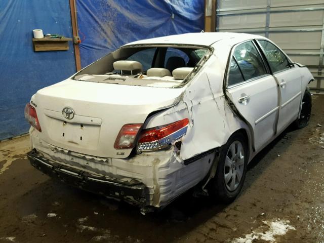4T1BF3EK9AU534087 - 2010 TOYOTA CAMRY BASE WHITE photo 4