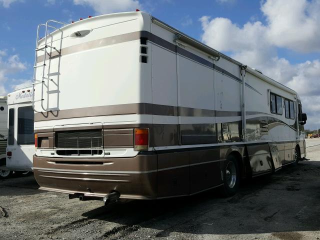 4VZCN8097XC032074 - 1999 SPARTAN MOTORS MOTORHOME TWO TONE photo 4