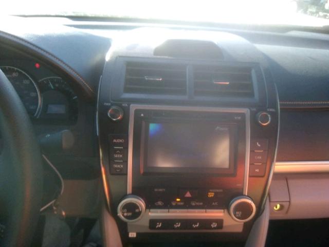 4T1BF1FK5CU582563 - 2012 TOYOTA CAMRY BASE BLACK photo 9