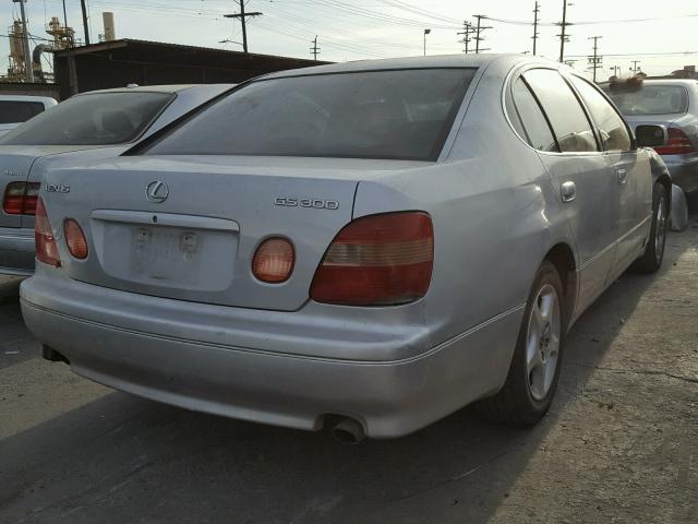 JT8BD68S0X0066871 - 1999 LEXUS GS 300 SILVER photo 4