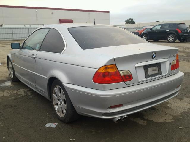 WBABM3342YJN80786 - 2000 BMW 323 CI SILVER photo 3