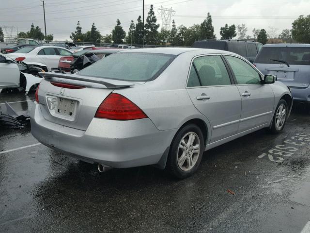 1HGCM56316A155337 - 2006 HONDA ACCORD SE SILVER photo 4