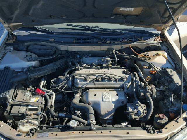 1HGCG5654YA034474 - 2000 HONDA ACCORD EX TAN photo 7