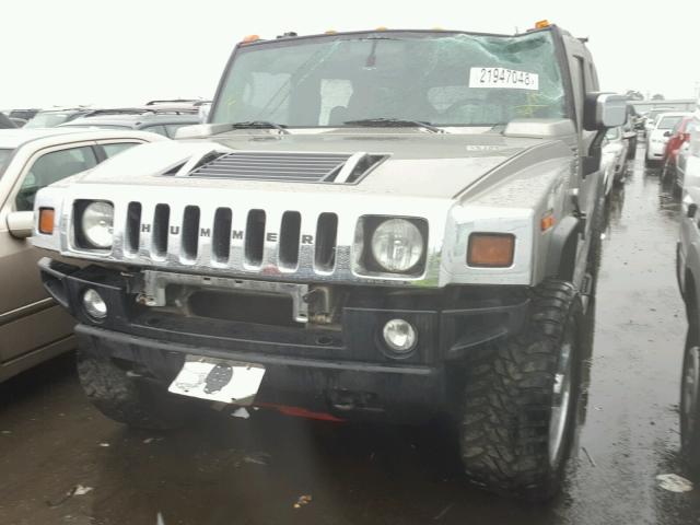 5GRGN23U33H126951 - 2003 HUMMER H2 BROWN photo 2