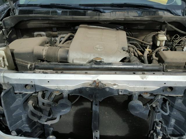 5TFRM5F1XAX019883 - 2010 TOYOTA TUNDRA DOU SILVER photo 7