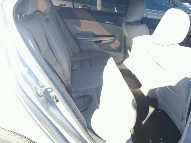 1HGCP36808A019923 - 2008 HONDA ACCORD EXL SILVER photo 6