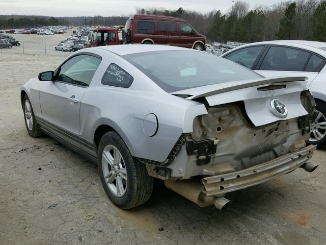 1ZVBP8AMXC5280308 - 2012 FORD MUSTANG SILVER photo 3