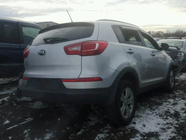 KNDPB3A23D7505389 - 2013 KIA SPORTAGE B SILVER photo 4