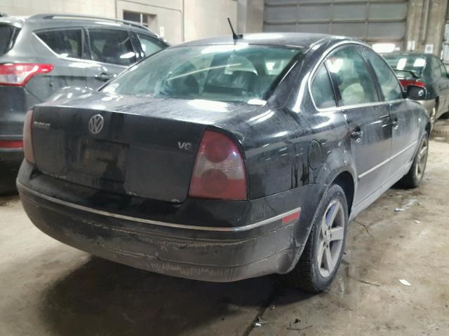 WVWRH63B34P102888 - 2004 VOLKSWAGEN PASSAT GLX BLACK photo 4