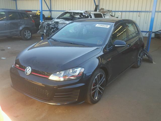 3VW447AU4HM020080 - 2017 VOLKSWAGEN GTI S/SE BLACK photo 2