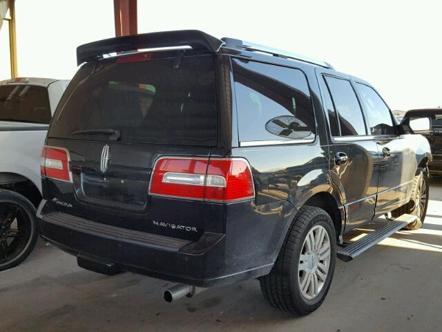 5LMJJ2H55BEJ06780 - 2011 LINCOLN NAVIGATOR BLACK photo 4
