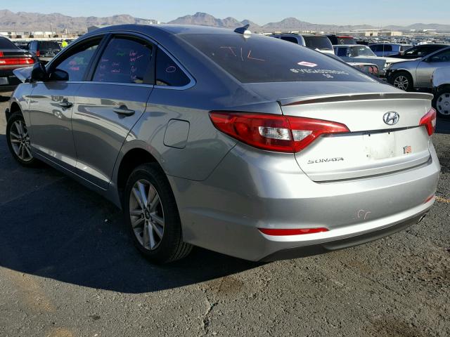 5NPE24AF5FH114615 - 2015 HYUNDAI SONATA SE SILVER photo 3