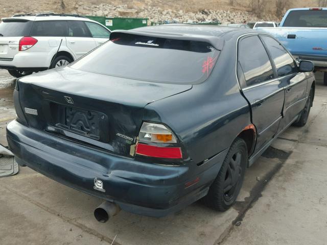 1HGCD5651RA062310 - 1994 HONDA ACCORD GREEN photo 4