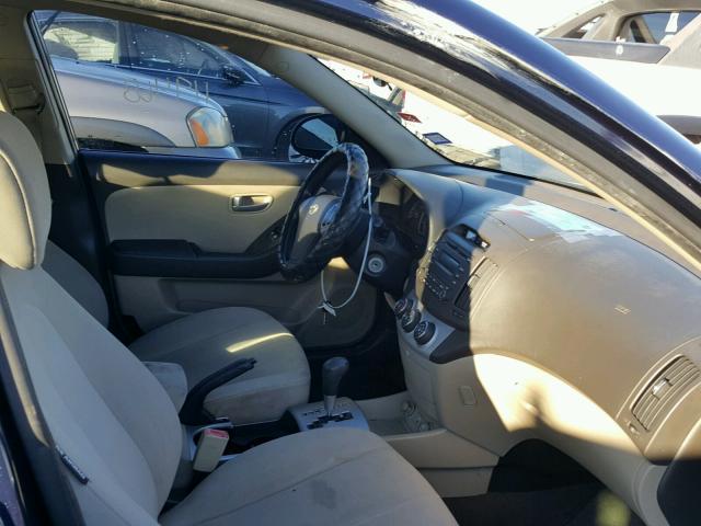 KMHDU46D28U494496 - 2008 HYUNDAI ELANTRA GL BLUE photo 5