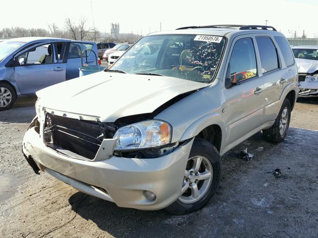 4F2CZ06185KM56729 - 2005 MAZDA TRIBUTE S SILVER photo 2