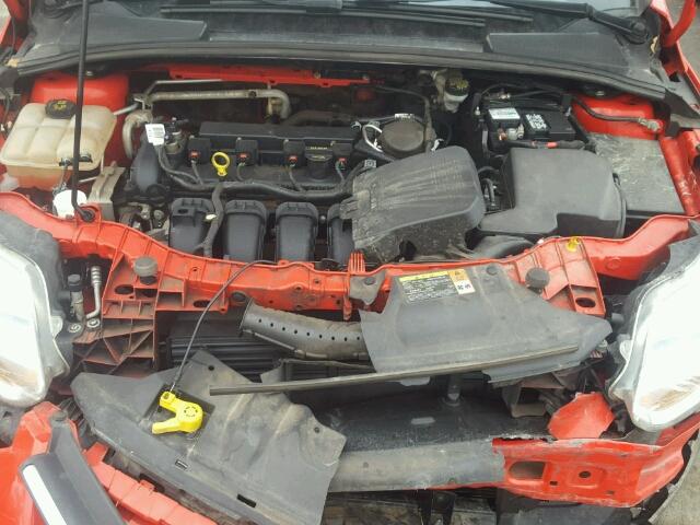 1FADP3K28EL239594 - 2014 FORD FOCUS SE RED photo 7