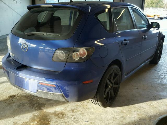 JM1BK343471683415 - 2007 MAZDA 3 HATCHBAC BLUE photo 4