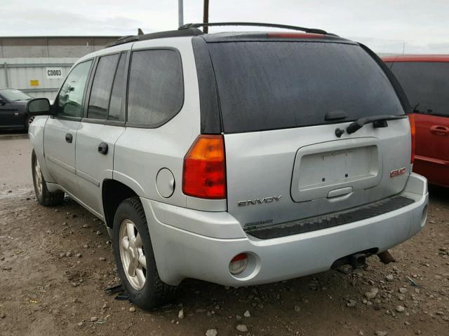 1GKDT13S582197103 - 2008 GMC ENVOY SILVER photo 3