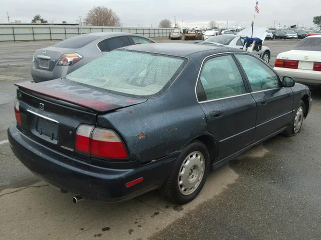 1HGCD5661TA175559 - 1996 HONDA ACCORD EX GREEN photo 4