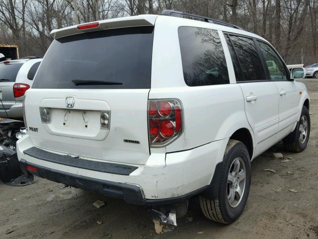 5FNYF18558B015694 - 2008 HONDA PILOT EXL WHITE photo 4