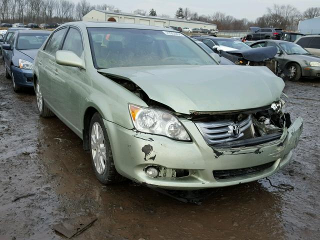 4T1BK36B98U265030 - 2008 TOYOTA AVALON XL GREEN photo 1