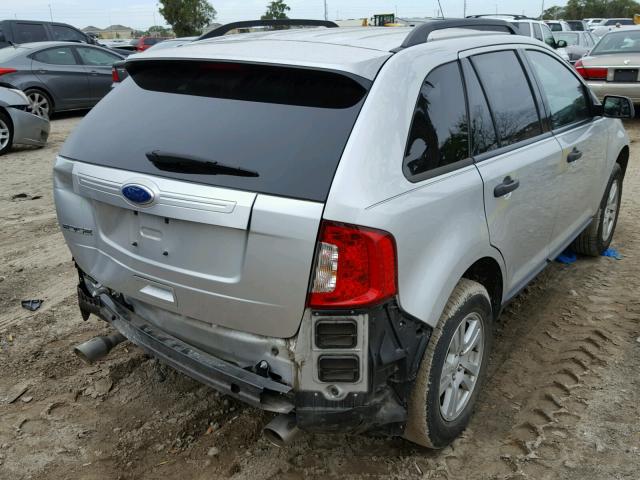 2FMDK3GC7CBA72731 - 2012 FORD EDGE SE SILVER photo 4