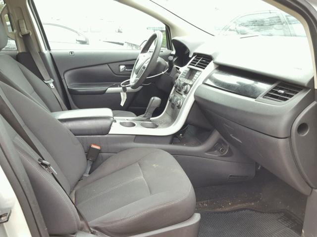 2FMDK3GC7CBA72731 - 2012 FORD EDGE SE SILVER photo 5