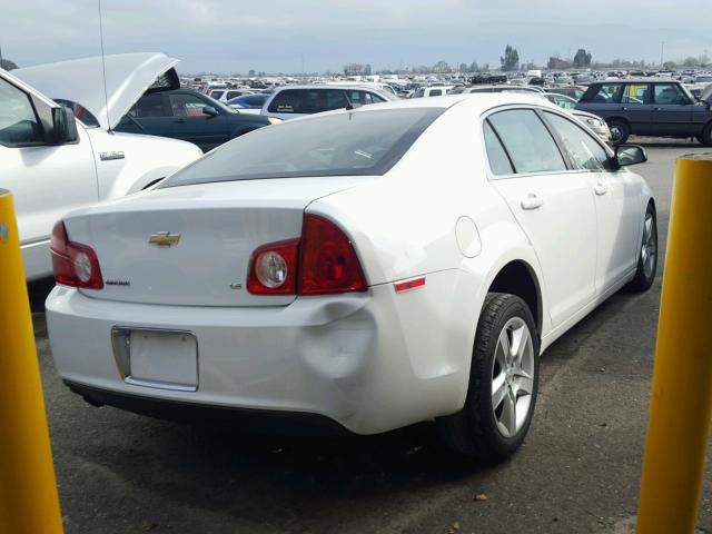 1G1ZG57B39F242162 - 2009 CHEVROLET MALIBU LS WHITE photo 4