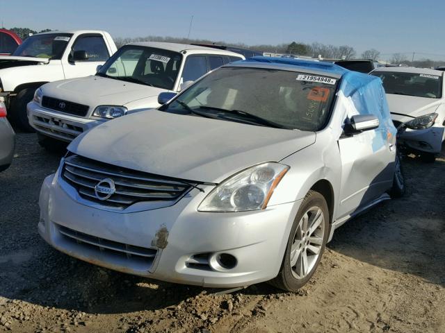 1N4BL2AP9CN525661 - 2012 NISSAN ALTIMA SR SILVER photo 2