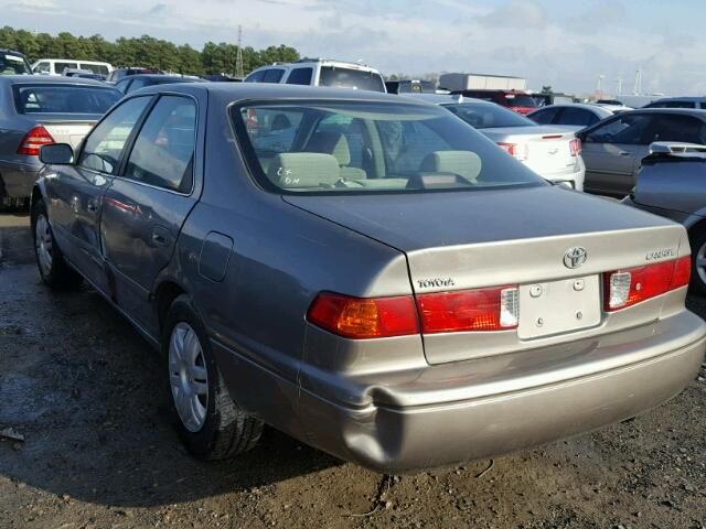 4T1BG22KX1U068665 - 2001 TOYOTA CAMRY CE BROWN photo 3