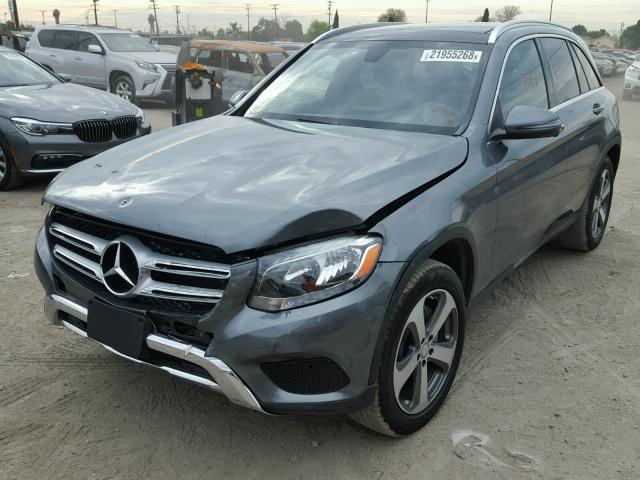 WDC0G4JB0HF163205 - 2017 MERCEDES-BENZ GLC 300 GRAY photo 2