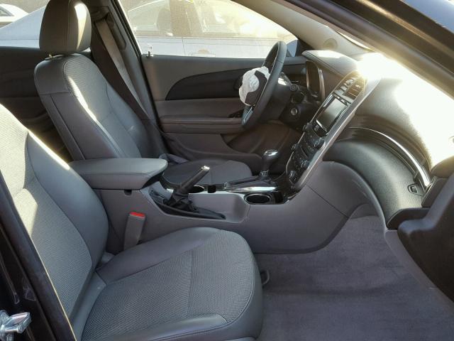 1G11C5SAXGU108703 - 2016 CHEVROLET MALIBU LIM შავი ფოტო 5