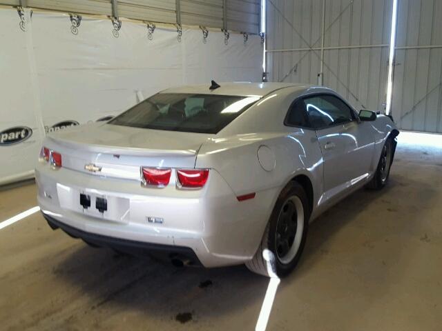 2G1FA1EDXB9184311 - 2011 CHEVROLET CAMARO LS SILVER photo 4