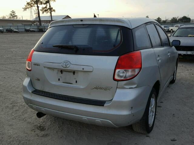 2T1KR32E73C021396 - 2003 TOYOTA MATRIX 银色 照片 4