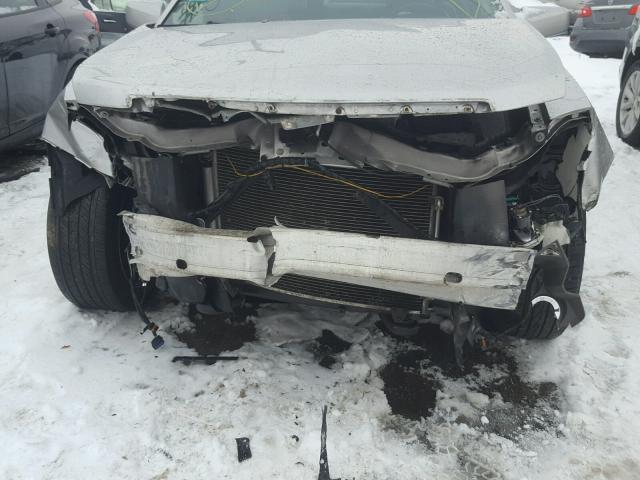 1G6DM577840148749 - 2004 CADILLAC CTS SILVER photo 9