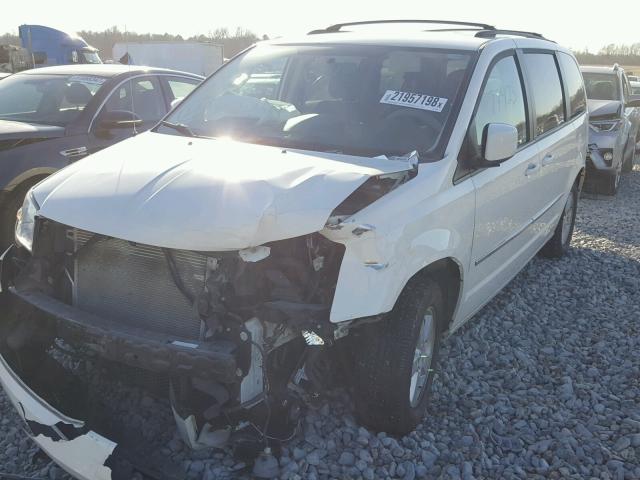 2D4RN5D12AR408695 - 2010 DODGE GRAND CARA WHITE photo 2