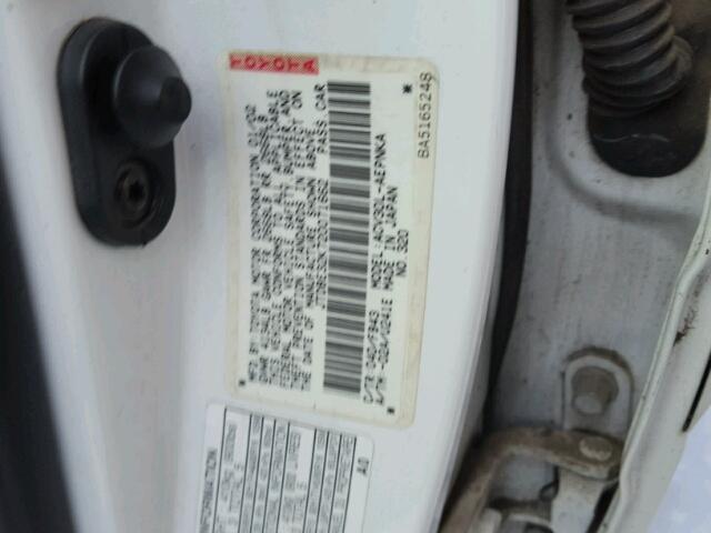 JTDBE32K720071662 - 2002 TOYOTA CAMRY LE WHITE photo 10