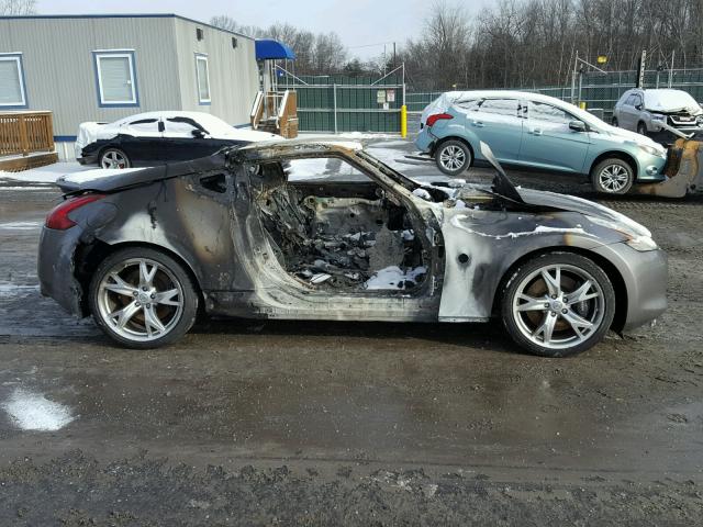 JN1AZ4EH7AM506003 - 2010 NISSAN 370Z GRAY photo 9