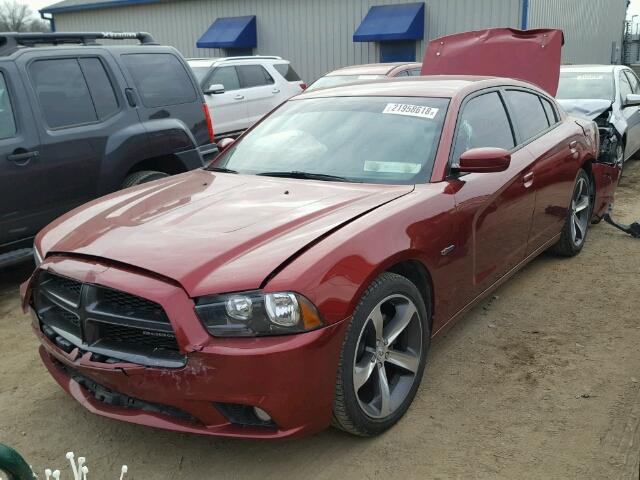 2C3CDXHG2EH219500 - 2014 DODGE CHARGER SX MAROON photo 2