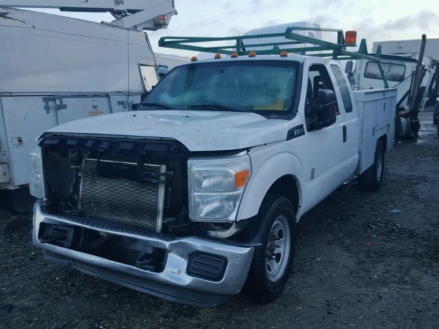 1FD8X3E64CEC62779 - 2012 FORD F350 SUPER WHITE photo 2