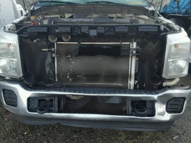1FD8X3E64CEC62779 - 2012 FORD F350 SUPER WHITE photo 9