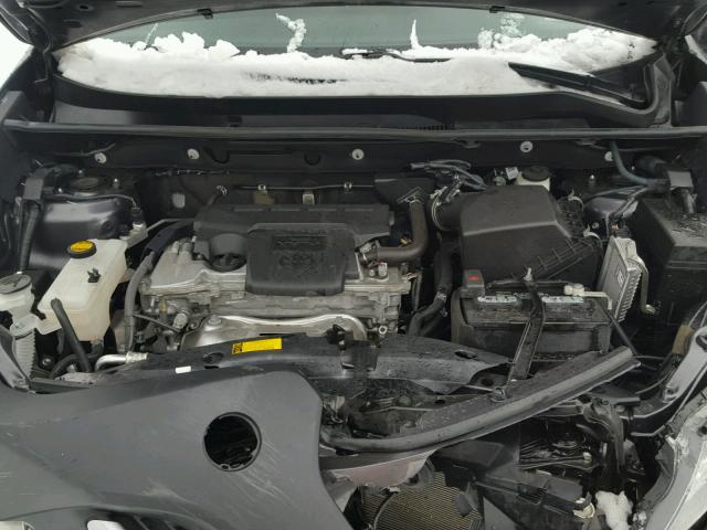 2T3RFREV0FW322673 - 2015 TOYOTA RAV4 XLE GRAY photo 7