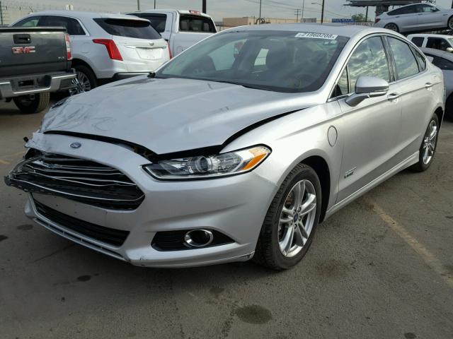 3FA6P0SU0FR298019 - 2015 FORD FUSION TIT SILVER photo 2