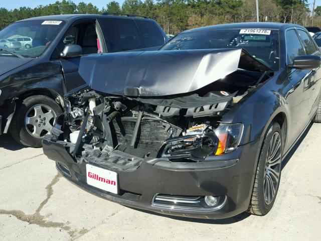 2C3CCABG7DH728229 - 2013 CHRYSLER 300 V6 GRAY photo 9