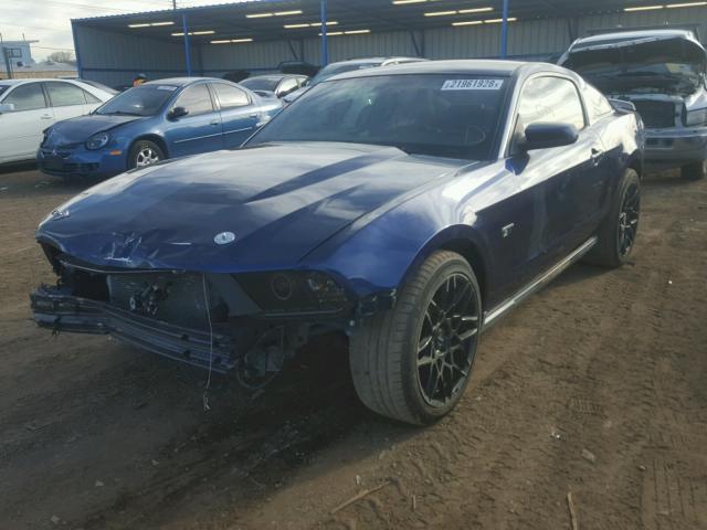 1ZVBP8CH9A5120787 - 2010 FORD MUSTANG GT BLUE photo 2
