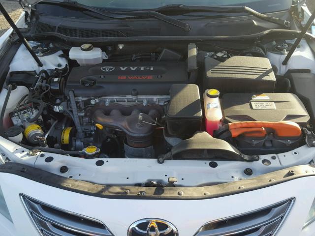 4T1BB46K58U030792 - 2008 TOYOTA CAMRY HYBR WHITE photo 7