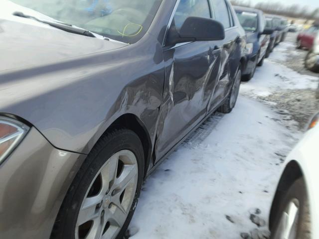 1G1ZB5E05CF209171 - 2012 CHEVROLET MALIBU LS BROWN photo 9