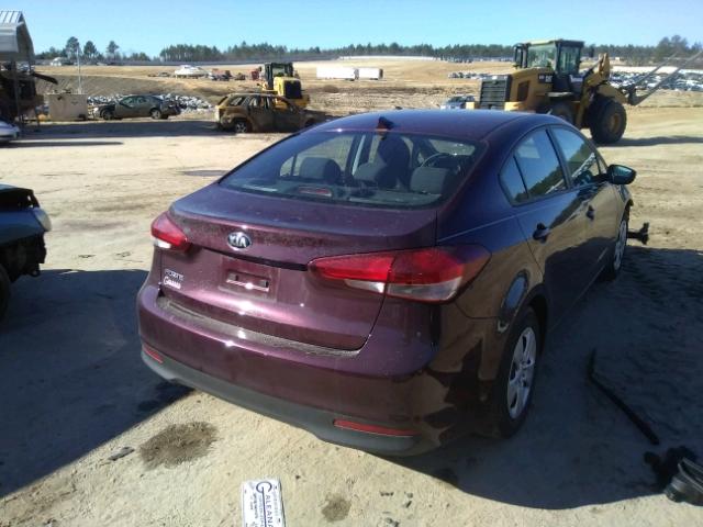 3KPFL4A70HE010096 - 2017 KIA FORTE LX BURGUNDY photo 4