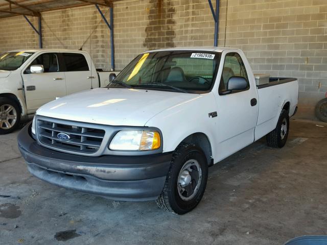 1FTZF17231NB52863 - 2001 FORD F150 WHITE photo 2